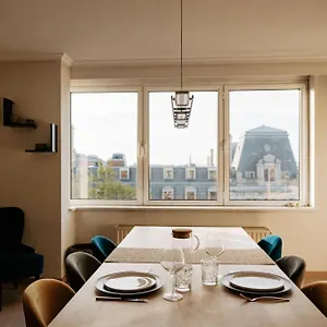 Zonnig Met Prachtig Uitzicht Op A+locatie Appartement